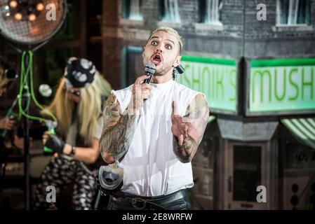 Matt Willis (orin) pendant le photocall Little Shop of Horrors au Regent's Park Open Air Theatre, Londres. Banque D'Images