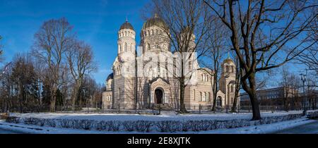 Vue panoramique de la Nativité de Riga de la cathédrale du Christ en hiver à Riga, Lettonie Banque D'Images