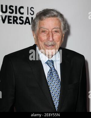 PHOTO DU FICHIER : **PHOTO DU FICHIER** Tony Bennett dévoile Battle with Alzheimer's. LOS ANGELES, CA - 10 FÉVRIER : Tony Bennett assiste à la fête After Party du groupe Universal Music le 2019 février 9 2019 à Los Angeles, en Californie. Photo : crash/imageSPACE/MediaPunch Banque D'Images