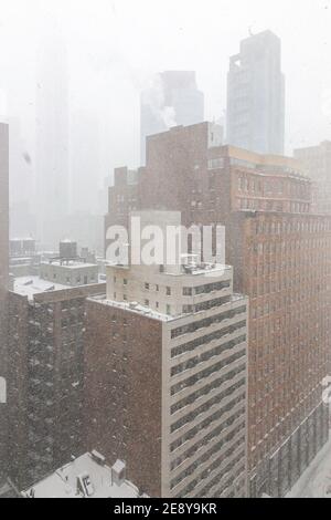 La tempête d'hiver monstre Orlena créé des conditions de blanc-out à New York City le premier février 2021, États-Unis Banque D'Images