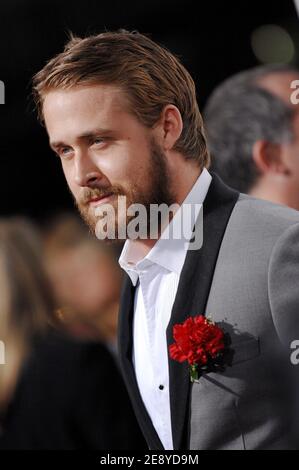 Ryan Gosling participe à la première « Lars and the Real Girl », qui s'est tenue à l'Academy of Motion Picture Arts and Sciences de Los Angeles, Californie, États-Unis, le 2 octobre 2007. Photo de Lionel Hahn/ABACAPRESS.COM Banque D'Images