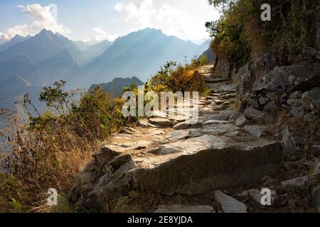Sentier de l'Inca près de Machu Picchu tôt le matin Banque D'Images