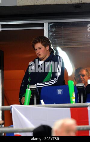 Le Prince Harry participe à la finale de la coupe du monde de rugby 2007 de l'IRB, Angleterre contre Afrique du Sud, au Stade de France à Saint-Denis près de Paris, France, le 20 octobre 2007. Photo de Gouhier-Morton-Taamallah/Cameleon/ABACAPRESS.COM Banque D'Images