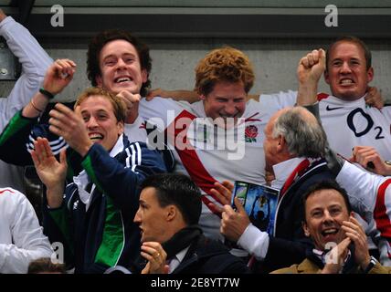 Le Prince Harry et le Prince William assistent à la finale de la coupe du monde de rugby 2007 de l'IRB, Angleterre contre Afrique du Sud, au Stade de France à Saint-Denis près de Paris, France, le 20 octobre 2007. Photo de Gouhier-Morton-Taamallah/Cameleon/ABACAPRESS.COM Banque D'Images