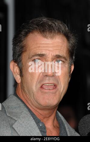 Mel Gibson assiste à la projection industrielle de Universal Pictures 'American Gangster,' tenue à l'Arclight Hollywood à Los Angeles, CA, USA le 29 octobre 2007. Photo de Lionel Hahn/ABACAPRESS.COM Banque D'Images