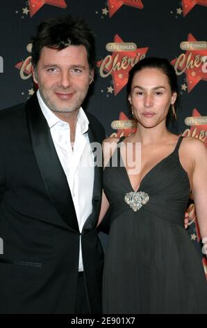 Philippe Lellouche et Vanessa Demouy arrivent à la cérémonie de remise des prix « les Etoiles Cherie FM 2007 », qui s'est tenue au club équinoxe de Paris, en France, le 5 novembre 2007. Photo de Nicolas Khayat/ABACAPRESS.COM Banque D'Images