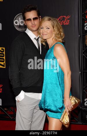 Jennie Garth et son mari Peter Facinelli assistent aux American Music Awards 2007, qui se tiennent au Nokia Theatre, dans le centre-ville de Los Angeles, CA, Etats-Unis, le 18 novembre 2007. Photo de Lionel Hahn/ABACAPRESS.COM Banque D'Images