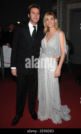 HSH le prince Emmanuel Filiberto de Savoie et son épouse l'actrice française Clotilde Courau arrivent à la 20e édition annuelle des European film Awards qui s'est tenue à l'Arena de Berlin, en Allemagne, le 1er décembre 2007. Photo de Nicolas Khayat/ABACAPRESS.COM Banque D'Images