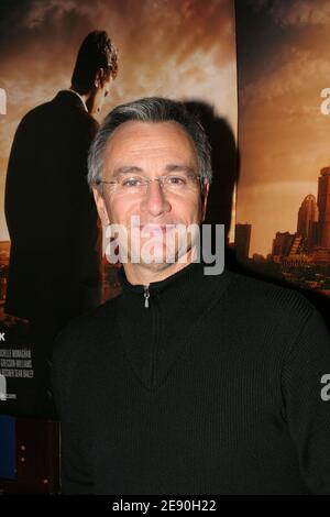 EXCLUSIVITÉ - Laurent Petitguillaume participe à la première « Gone Baby Gone » qui s'est tenue au restaurant Planet Hollywood, à Paris, en France, le 10 décembre 2007. Photo de Benoit Pinguet/ABACAPRESS.COM Banque D'Images