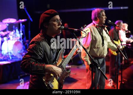 Le Sonics avec le bassiste andy parypa et le saxophoniste Rob lind Représentation au Forum de Londres le vendredi 21 mars 2008 Banque D'Images