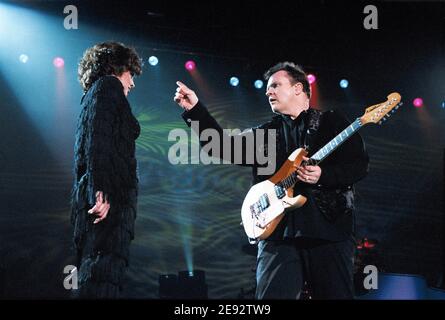 Meat Loaf lors de son « très Best of Tour » en concert à Wembley Arena à Londres, Royaume-Uni. 28 mars 1999 Banque D'Images