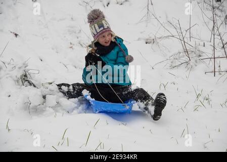 Chipping, Preston, Lancashire, Royaume-Uni. 2 février 2021. Une forte chute inattendue de neige à Chipping, près de Preston, Lancashire. Crédit : John Eveson/Alamy Live News Banque D'Images