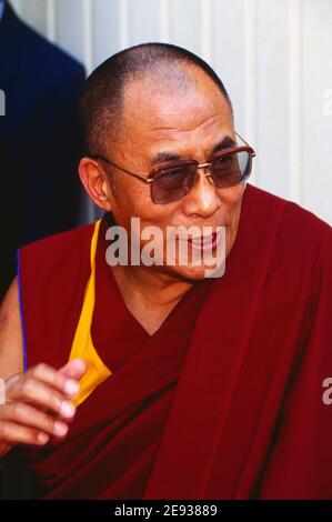 Dalaï Lama Tenzin Gyatso, der 14. Dalaï Lama, Buddhistischer Mönch, weltliches und geistliches Oberhaupt der Regierung von Tibet, Deutschland, UM 1995. Banque D'Images