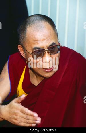 Dalaï Lama Tenzin Gyatso, der 14. Dalaï Lama, Buddhistischer Mönch, weltliches und geistliches Oberhaupt der Regierung von Tibet, Deutschland, UM 1995. Banque D'Images