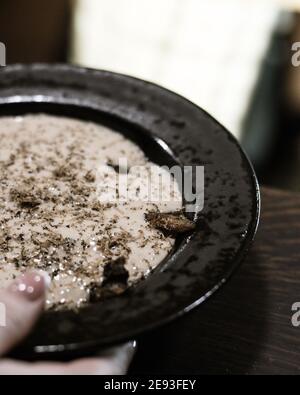 Soupe à la truffe dans un restaurant Banque D'Images