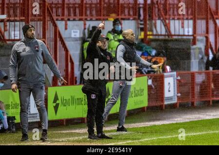 Crawley, Royaume-Uni. 02 février 2021. Ross Embleton, entraîneur en chef du Leyton Orient FC à Crawley, Royaume-Uni, le 2/2/2021. (Photo de Jane Stokes/News Images/Sipa USA) crédit: SIPA USA/Alay Live News Banque D'Images