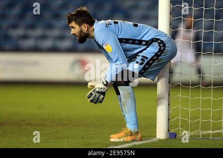 Londres, Royaume-Uni. 02 février 2021. Bartosz Bialkowski, gardien de Millwall en action pendant le match. EFL Skybet Championship Match, Millwall v Norwich City au Den à Londres le mardi 2 février 2021. Cette image ne peut être utilisée qu'à des fins éditoriales. Utilisation éditoriale uniquement, licence requise pour une utilisation commerciale. Aucune utilisation dans les Paris, les jeux ou les publications d'un seul club/ligue/joueur. photo par Steffan Bowen/Andrew Orchard sports photographie/Alay Live news crédit: Andrew Orchard sports photographie/Alay Live News Banque D'Images