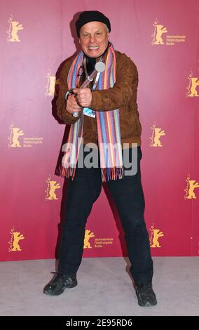 L'acteur et réalisateur italien Michele Placido pose pendant la séance photo du film 'Romanzo Criminale' lors de la 56e Berlinale, Festival International du film à Berlin, Allemagne, le 15 février 2006. Photo de Bruno Klein/ABACAPRESS.COM Banque D'Images