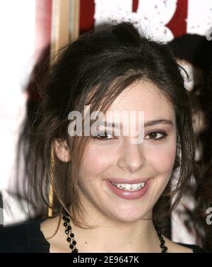 L'actrice italienne Jasmine Trinca assiste à la première de 'Romanzo Criminale' réalisée par Michel Placido à l'UGC les Halles à Paris, en France, le 6 mars 2006. Photo de Bruno Klein/ABACAPRESS.COM Banque D'Images