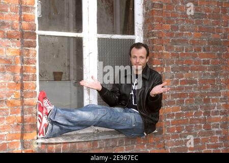 Pierre-François Martin-Laval (PEF) pose lors du 17e Festival du film de Valenciennes à Valenciennes, France, le 18 mars 2006. Photo de Denis Guignebourg/ABACAPRESS.COM Banque D'Images