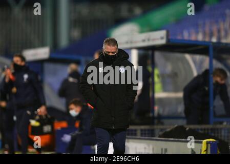 Birkenhead, Royaume-Uni. 02 février 2021. Darren Ferguson, directeur de Peterborough United, a été abattu à la fin du match. Trophée Papa John's, match de quart de finale du trophée EFL, Tranmere Rovers / Peterborough Utd à Prenton Park, Birkenhead, Wirral, le mardi 2 février 2021. Cette image ne peut être utilisée qu'à des fins éditoriales. Utilisation éditoriale uniquement, licence requise pour une utilisation commerciale. Aucune utilisation dans les Paris, les jeux ou les publications d'un seul club/ligue/joueur.pic par Chris Stading/Andrew Orchard sports Photography/Alamy Live News crédit: Andrew Orchard sports Photography/Alamy Live News Banque D'Images