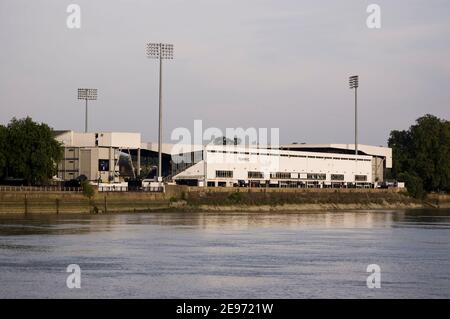 FULHAM, LONDRES, ANGLETERRE - AOÛT 11 : Craven Cottage, terrain d'origine du club de football de Fulham, le 11 2012 août. Le Club vient de recevoir l'autorisation d'ex Banque D'Images