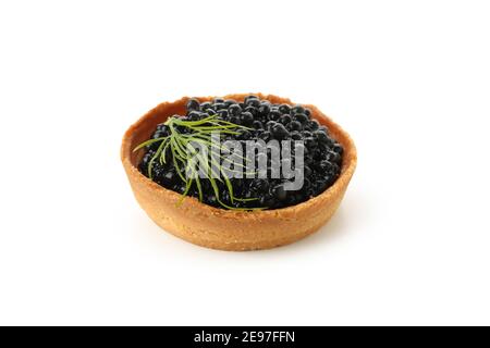 Tartelette avec caviar noir et aneth isolée sur fond blanc Banque D'Images