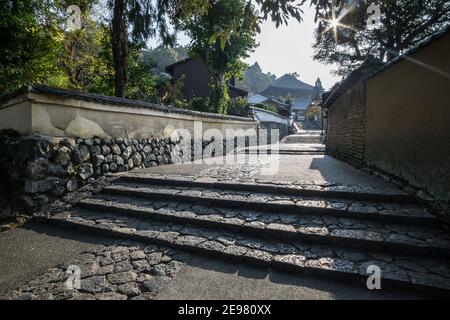 Étapes et chemin menant à Nigatsu-do, une importante structure religieuse du temple Todai-ji, Nara, Japon Banque D'Images