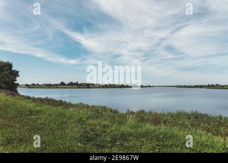 Paysage sur le Leyhoerner-Sieltief, Greetsiel, Basse-Saxe, Allemagne, Europe Banque D'Images