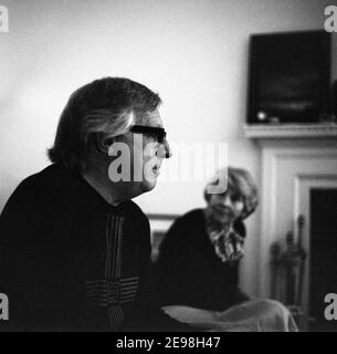 Ray Bradbury avec son épouse, Marguerite McClure, Los Angeles, 1977 Banque D'Images