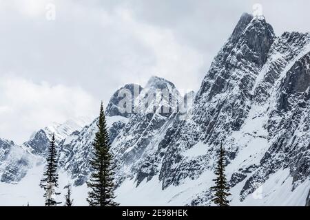 Le Rockwall au-dessus du lac Floe, dans le parc national Kootenay, dans les Rocheuses canadiennes, en Colombie-Britannique, au Canada Banque D'Images