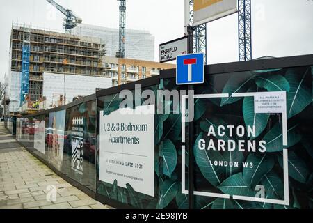 Acton, Londres: Le développement de logements d'Acton Gardens est en cours de construction dans l'ouest de Londres Banque D'Images