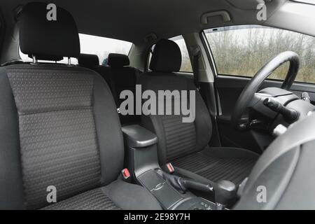 L'intérieur de voiture, partie de sièges avant, fermer Banque D'Images