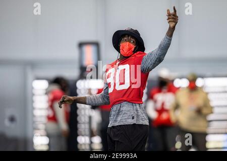 Tampa, États-Unis. 02 février 2021. Tampa Bay Buccaneers outside linebacker Jason Pierre-Paul lors de l'entraînement de football de la NFL, vu ici dans une image publiée par la NFL, le mardi 2 février 2021 à Tampa, Floride, les Buccaneers affronteront les Kansas City Chiefs dans le Super Bowl 55. (Tori Richman/Tampa Bay Buccaneers via AP/Sipa USA) **usage crédit-éditorial obligatoire seulement** crédit: SIPA USA/Alay Live News Banque D'Images