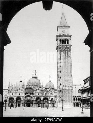 Photographie de la fin du XIXe siècle - place Saint-Marc, Venise, Italie Banque D'Images