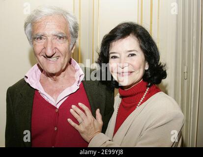 L'actrice française Marie-Jose NAT assiste à la cérémonie de la carte Noire Cine Roman à l'hôtel Plaza Athenee à Paris, France, le 23 avril 2006. Photo de Laurent Zabulon/ABACAPRESS.COM Banque D'Images