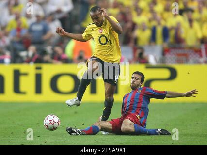 Arsenal Thierry Henry en action lors de la finale de la Ligue des Champions, Barcelone contre Arsenal, au Stade de France, à Saint Denis, près de Paris, France, le 17 mai 2006. Barcelone a gagné 2-1. Photo de Christian Liewig/CAMELEON/ABACAPRESS.COM Banque D'Images