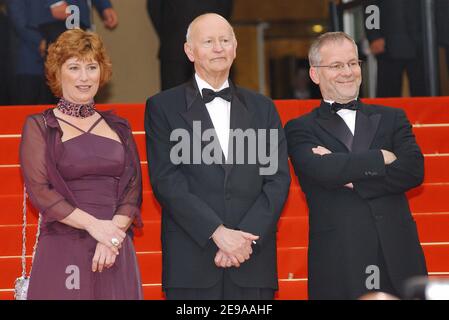 Catherine Demier, Gilles Jacob et Thierry Fremaux assistent à la projection de "le vent qui secoue l'orge" au 59ème Festival de Cannes le 18 mai 2006. Photo de Hahn-Nebinger-Orban/ABACAPRESS.COM Banque D'Images