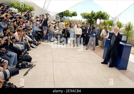 L'acteur AMÉRICAIN Nick Nolte pose pendant le photocall pour le film "sur la haie" lors du 59ème Festival de Cannes, le 21 mai 2006. Photo par Axelle de russe/ABACAPRESS.COM Banque D'Images