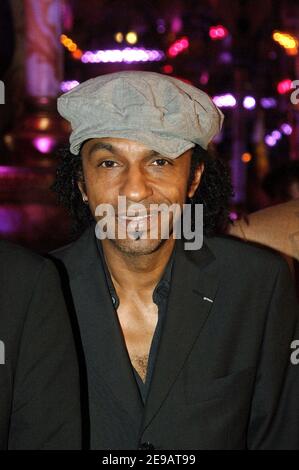 Manu Katche assiste à l'inauguration du Palais des Mirages au Musée Grévin de Paris, France, le 12 juin 2006. Photo de Giancarlo Gorassini/ABACAPRESS.COM Banque D'Images