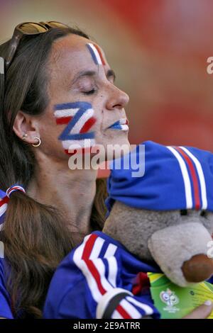 Fan de la France lors de la coupe du monde 2006, Groupe G, France contre Suisse à Stuttgart, Allemagne, le 13 juin 2006. Le match s'est terminé par le tirage au sort de 0-0. Photo de Christian Liewig/ABACAPRESS.COM Banque D'Images