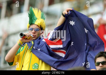 Fan de l'Australie lors de la coupe du monde 2006, deuxième tour, Australie contre Italie au Fritz-Walter-Stadion à Kaiserslautern, Allemagne, le 26 juin 2006. L'Italie a gagné 1-0 sur un coup de pénalité de dernière minute. Photo de Gouhier-Hahn-Orban/Cameleon/ABACAPRESS.COM Banque D'Images