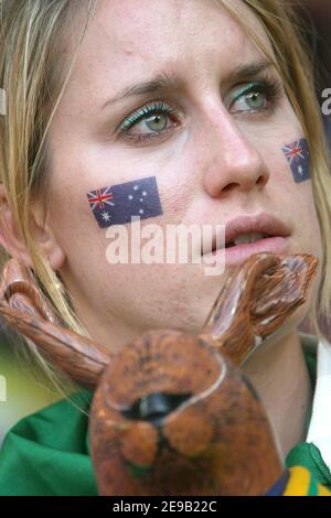 Fan de l'Australie lors de la coupe du monde 2006, deuxième tour, Australie contre Italie au Fritz-Walter-Stadion à Kaiserslautern, Allemagne, le 26 juin 2006. L'Italie a gagné 1-0 sur un coup de pénalité de dernière minute. Photo de Gouhier-Hahn-Orban/Cameleon/ABACAPRESS.COM Banque D'Images