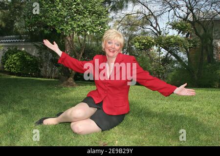 EXCLUSIVITÉ : l'actrice américaine Alison Arngrim de 'Little House on the Prairie' pose pour notre photographe lors du '46e Festival de télévision de Monaco' à Monaco, France, le 27 juin 2006. Photo de Denis Guignebourg/ABACAPRESS.COM Banque D'Images