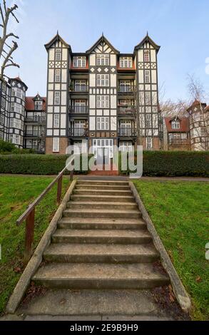 holly lodge mansions mock tudor maisons Banque D'Images