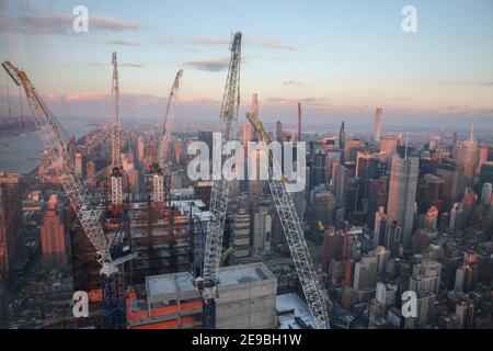Midtown New York Skyline au coucher du soleil Banque D'Images