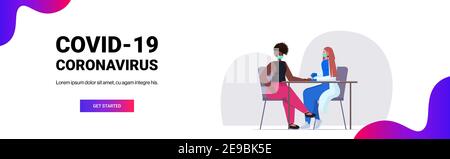 médecin en masque prenant un échantillon de sang de femme afro-américaine patient sur le test rapide lutte contre le coronavirus concept horizontal complet illustration du vecteur de longueur Illustration de Vecteur