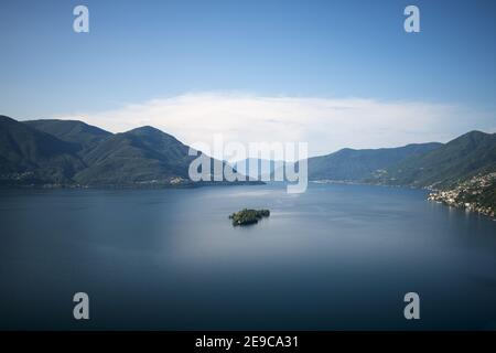 Îles Brissago sur le lac alpin majeur au Tessin, Suisse. Banque D'Images