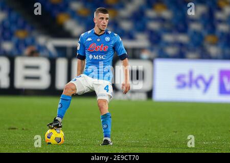 Diego Demme, milieu de terrain allemand de SSC Napoli, contrôle le ballon lors du match de football de la coupe d'Italie entre SSC Napoli et Atalanta BC au stade Diego Armando Maradona, Naples, Italie, le 03 février 2021 Banque D'Images