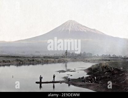 Photographie de la fin du XIXe siècle - vue sur le Mont Fuji, Japon, vers 1880 Banque D'Images